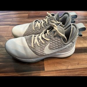 Women’s Basketball Shoes